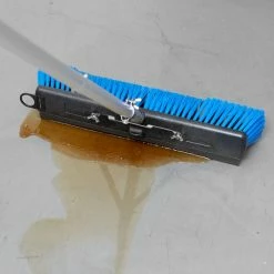 Carlisle 3621961814 Sweep Complete 18" Push Broom With Blue Unflagged Bristles And 60" Handle With Squeegee -GOJO Sale Online 1122683