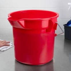 Rubbermaid FG261400RED BRUTE 14 Qt. Red Round Bucket -GOJO Sale Online 1735595