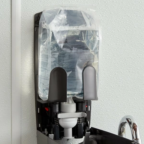 Rubbermaid 2018596 Flex™ 1300 ML Enriched Foam Antibacterial Hand Soap Refill 1 Rubbermaid 2018596 Flex™ 1300 ML Enriched Foam Antibacterial Hand Soap Refill