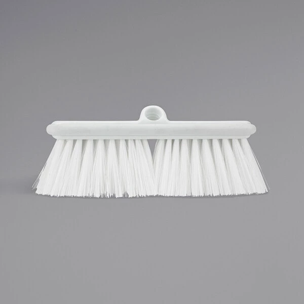 Carlisle 40050EC02 Sparta Flo Thru 9 1/2" White Flagged Vehicle And Wall Cleaning Brush 2 Carlisle 40050EC02 Sparta Flo Thru 9 1/2" White Flagged Vehicle And Wall Cleaning Brush - Image 2