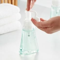 DialĀ® Dial DIA02934 Complete 7.5 Oz. Fresh Pear Antibacterial Foaming Hand Wash - 8/Case