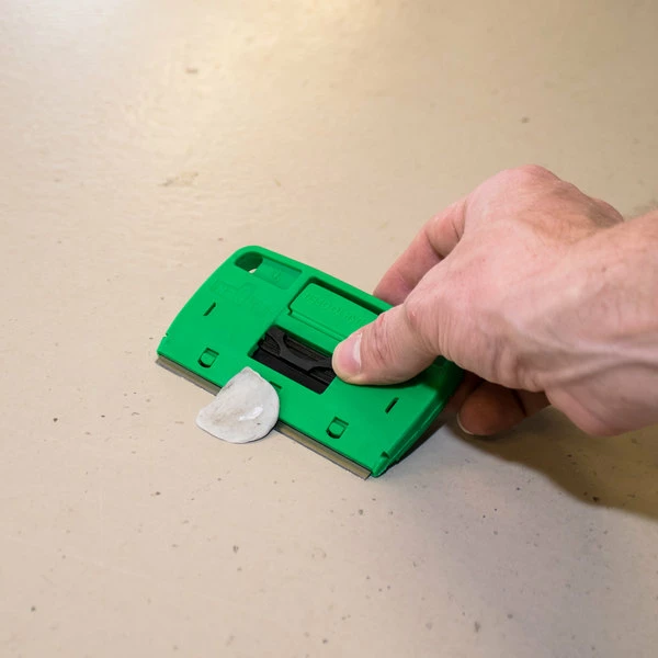 Unger® Unger TX100 ProTrim 10 4" Glass Scraper 1 Unger® Unger TX100 ProTrim 10 4" Glass Scraper