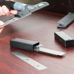 UngerĀ® Unger ENB15 ErgoTec Ninja 6" Stainless Steel Premium Honed Glass Scraper Blade - 25/Pack